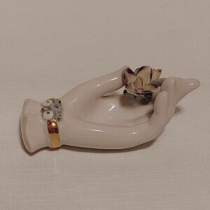 Beautiful Vintage Hand Ring Holder Made in Japan Light Lavender 40s 50s